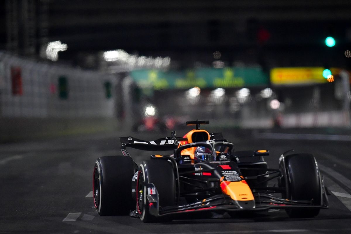 Nov 23, 2024; Las Vegas, Nevada, USA; Oracle Red Bull Racing driver Max Verstappen (1) during the Las Vegas Grand Prix at Las Vegas Circuit. Mandatory Credit: Gary A. Vasquez-Imagn Images