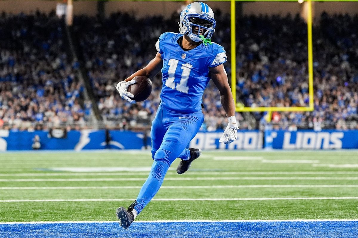 Detroit Lions wide receiver Kalif Raymond runs for a touchdown against the Tennessee Titans during the second half at Ford Field in Detroit on Sunday, Oct. 27, 2024.