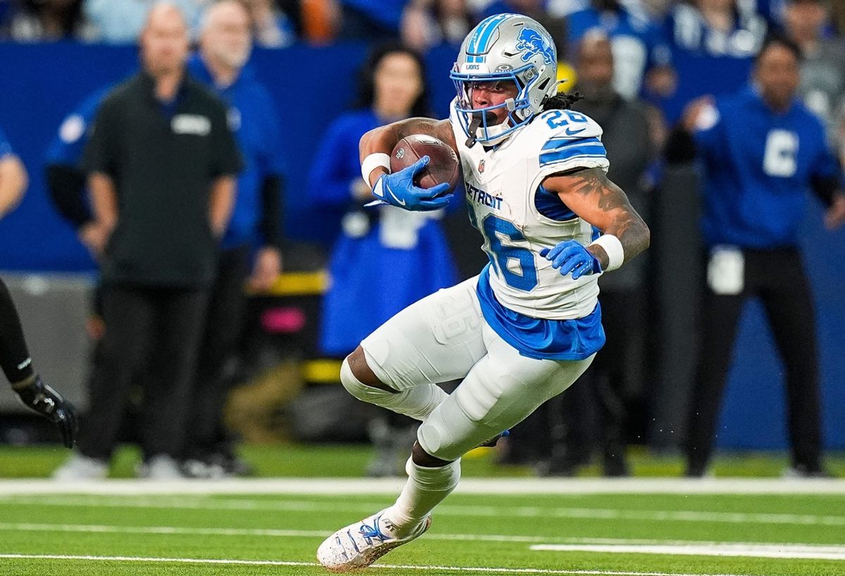 Detroit Lions running back Jahmyr Gibbs runs against Indianapolis Colts during the second half at Lucas Oil Stadium.