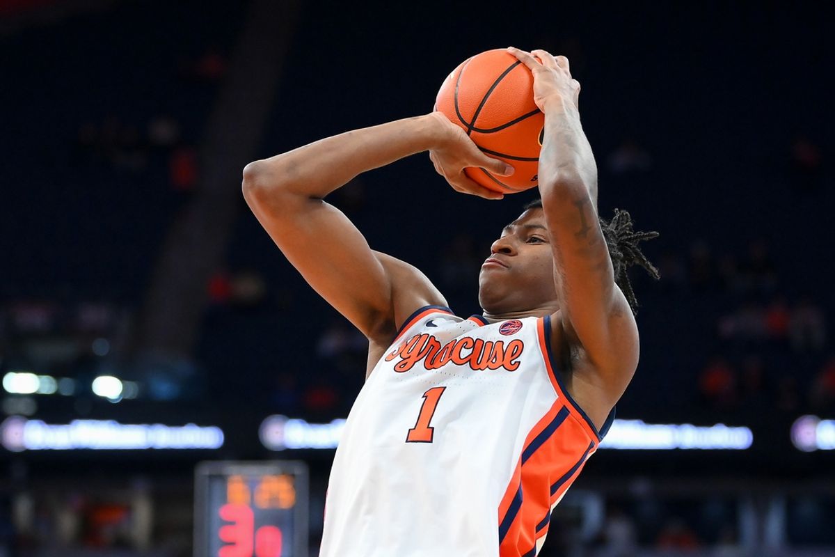 Nov 27, 2024; Syracuse, New York, USA; Syracuse Orange forward Donnie Freeman (1) shoots the ball against the Cornell Big Red during the second half at the JMA Wireless Dome. Mandatory Credit: Rich Barnes-Imagn Images