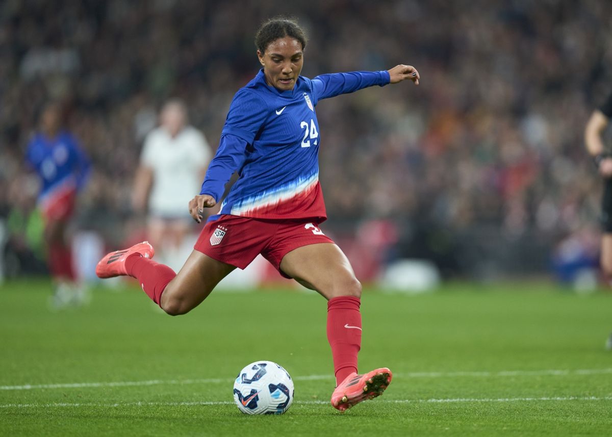 Nov 30, 2024; London, England; United States forward Yazmeen Ryan (24) shoots the ball  in the second  half of an International friendly at Wembley Stadium. Mandatory Credit: Peter van den Berg-Imagn Images
