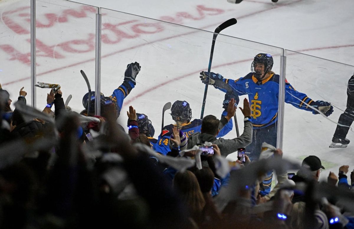 Nov 30, 2024; Toronto, ON, CANADA;  Toronto Sceptres forward Jesse Compher (18) joins team mates and fans as they celebrate a goal scored by forward Hannah Miller (34) against the Boston Fleet in the third period at Coca-Cola Coliseum. Mandatory Credit: Dan Hamilton-Imagn Images
