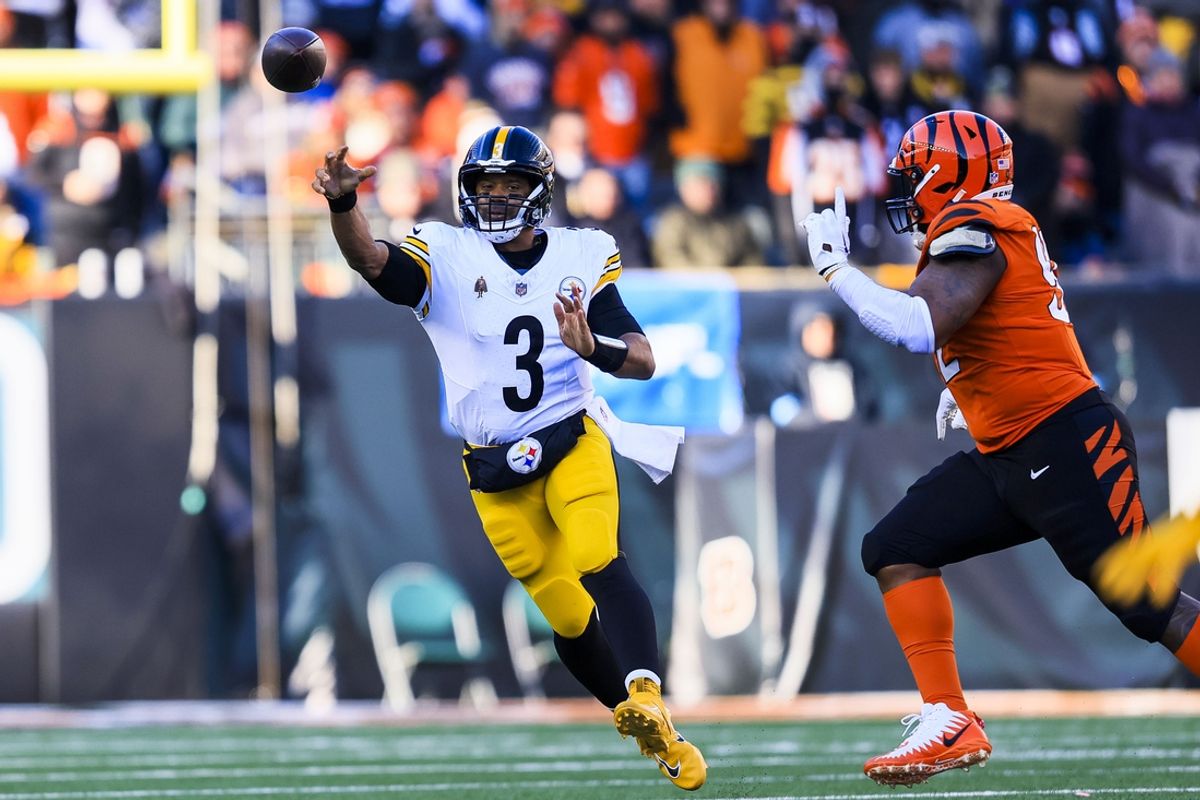 Dec 1, 2024; Cincinnati, Ohio, USA; Pittsburgh Steelers quarterback Russell Wilson (3) throws a pass against the Cincinnati Bengals in the first half at Paycor Stadium. Mandatory Credit: Katie Stratman-Imagn Images