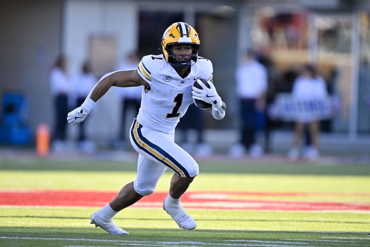 Nov 30, 2024; Dallas, Texas, USA; California Golden Bears running back Jaydn Ott (1) in action during the game between the SMU Mustangs and the California Golden Bears at Gerald J. Ford Stadium. Mandatory Credit: Jerome Miron-Imagn Images