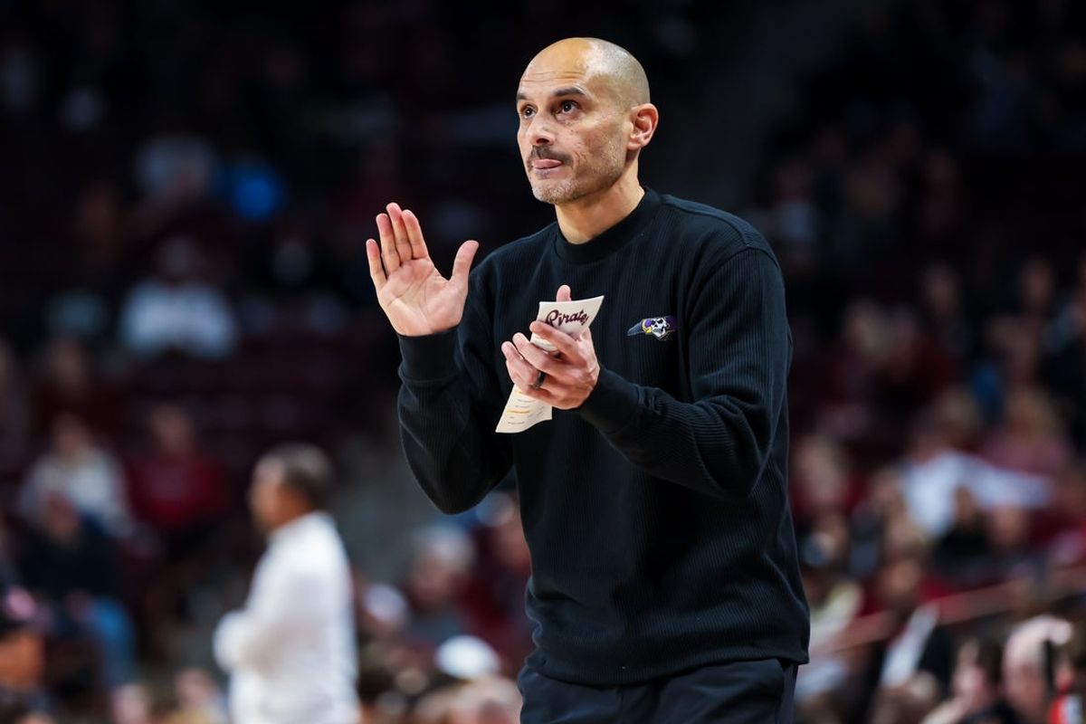 Dec 7, 2024; Columbia, South Carolina, USA; East Carolina Pirates head coach Michael Schwartz directs his team against the South Carolina Gamecocks in the first half at Colonial Life Arena. Mandatory Credit: Jeff Blake-Imagn Images