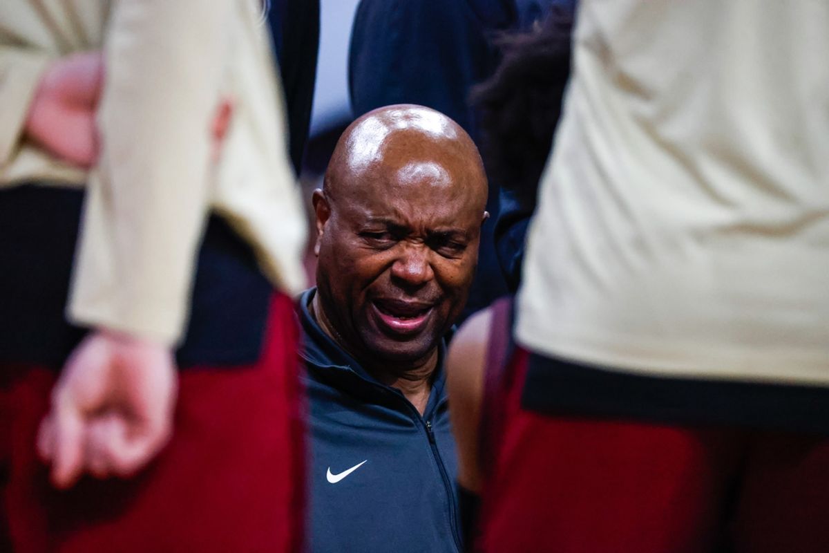 Dec 7, 2024; Raleigh, North Carolina, USA; Florida State Seminoles head coach Leonard Hamilton talks to his players during the second half against the North Carolina State Wolfpack at Lenovo Center. Mandatory Credit: Jaylynn Nash-Imagn Images