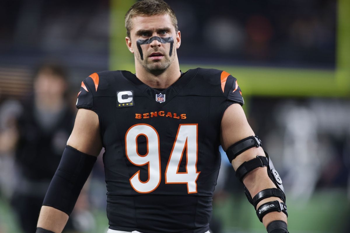 Dec 9, 2024; Arlington, Texas, USA; Cincinnati Bengals defensive end Sam Hubbard (94) stands on the field before a game against the Dallas Cowboys at AT&T Stadium. Mandatory Credit: Tim Heitman-Imagn Images