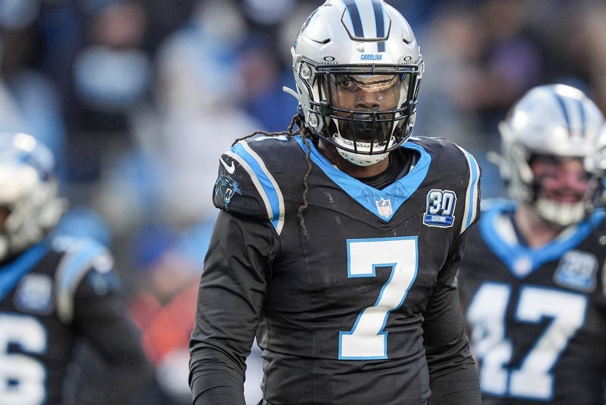 Dec 22, 2024; Charlotte, North Carolina, USA; Carolina Panthers linebacker Jadeveon Clowney (7) during the second half against the Arizona Cardinals at Bank of America Stadium. Mandatory Credit: Jim Dedmon-Imagn Images
