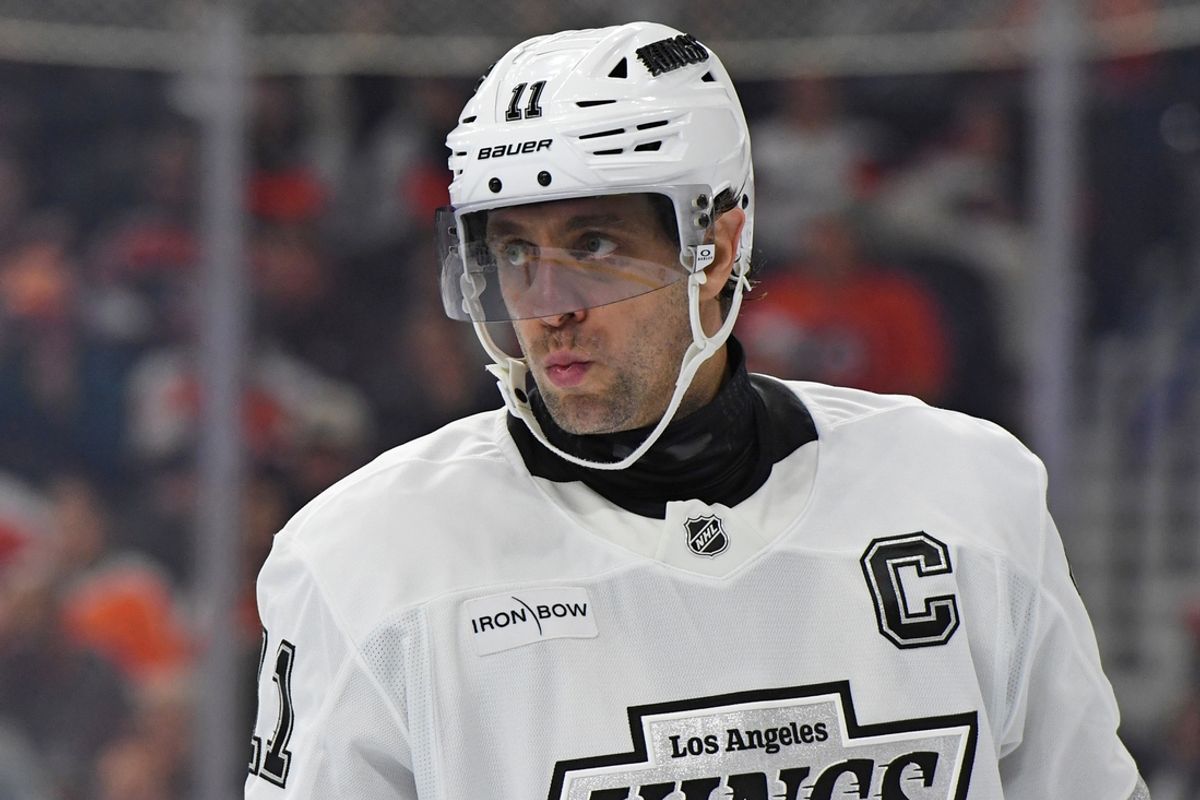 Dec 19, 2024; Philadelphia, Pennsylvania, USA; Los Angeles Kings center Anze Kopitar (11) against the Philadelphia Flyers at Wells Fargo Center. Mandatory Credit: Eric Hartline-Imagn Images
