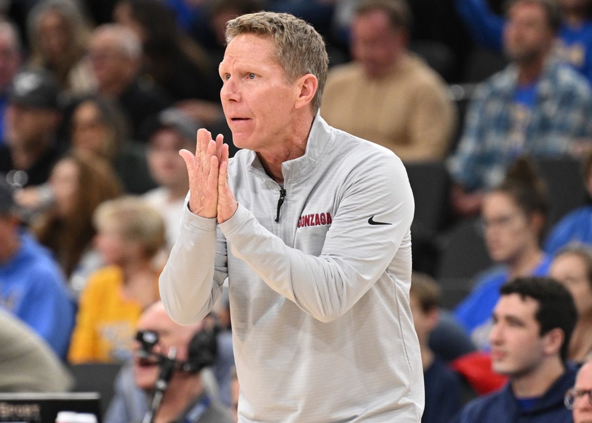Dec 28, 2024; Inglewood, California, USA; Gonzaga Bulldogs head coach Mark Few looks on during the second half against the UCLA Bruins at Intuit Dome. Mandatory Credit: Robert Hanashiro-Imagn Images
