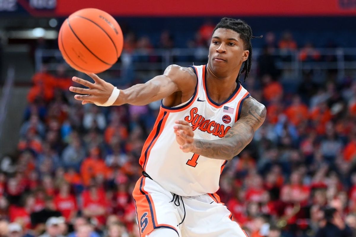 Dec 28, 2024; Syracuse, New York, USA; Syracuse Orange forward Donnie Freeman (1) passes during the first half against the Bucknell Bison at the JMA Wireless Dome. Mandatory Credit: Rich Barnes-Imagn Images