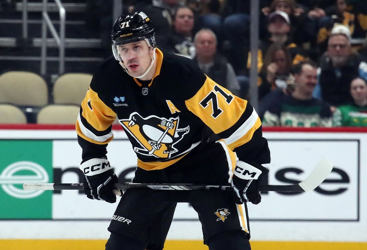 Dec 23, 2024; Pittsburgh, Pennsylvania, USA;  Pittsburgh Penguins center Evgeni Malkin (71) prepares to take a face-off against the Philadelphia Flyers during the third period at PPG Paints Arena. Mandatory Credit: Charles LeClaire-Imagn Images
