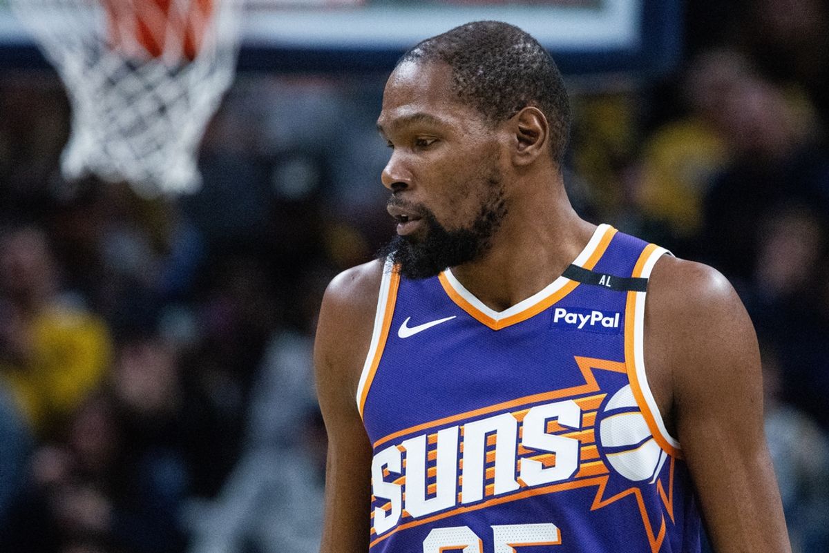 Jan 4, 2025; Indianapolis, Indiana, USA;  Phoenix Suns forward Kevin Durant (35) reacts in the first half against the Indiana Pacers at Gainbridge Fieldhouse. Mandatory Credit: Trevor Ruszkowski-Imagn Images