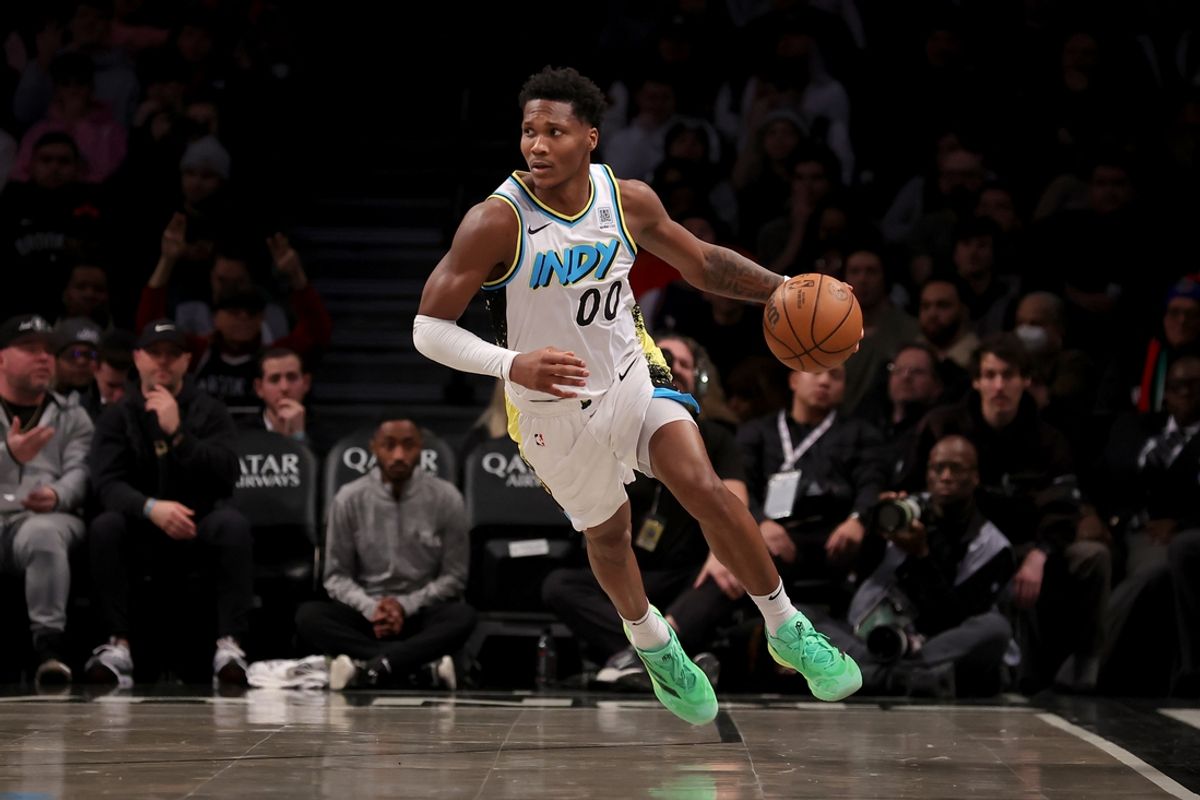 Jan 6, 2025; Brooklyn, New York, USA; Indiana Pacers guard Bennedict Mathurin (00) brings the ball up court against the Brooklyn Nets during the first quarter at Barclays Center. Mandatory Credit: Brad Penner-Imagn Images