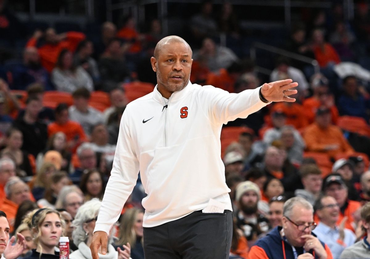 Jan 7, 2025; Syracuse, New York, USA; Syracuse Orange head coach Adrian Autry calls out a play against the Georgia Tech Yellow Jackets in the second half at the JMA Wireless Dome. Mandatory Credit: Mark Konezny-Imagn Images