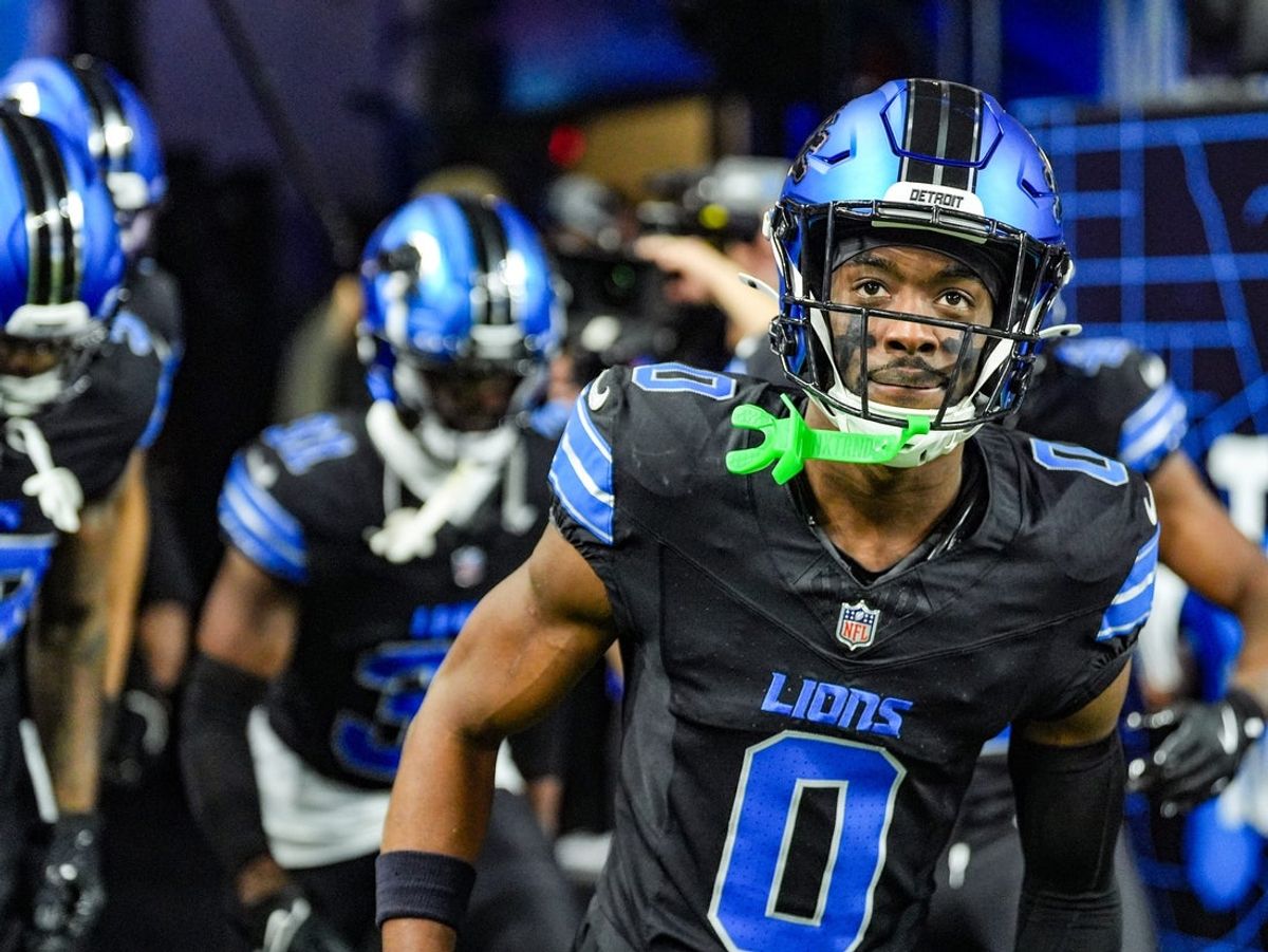 Detroit Lions cornerback Terrion Arnold (0) runs onto the field for the Minnesota Vikings game at Ford Field in Detroit on Sunday, Jan. 5, 2025. Arnold left the game injured.