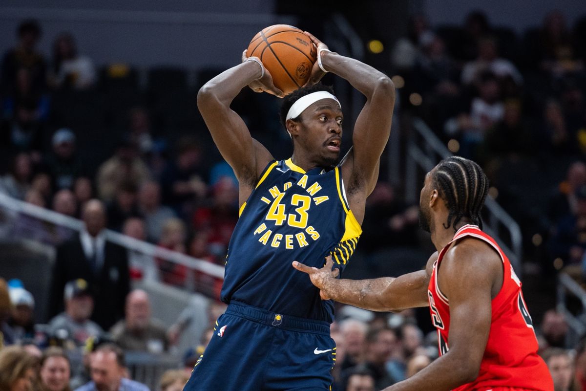 Jan 8, 2025; Indianapolis, Indiana, USA; Indiana Pacers forward Pascal Siakam (43) holds the ball while Chicago Bulls forward Patrick Williams (44) defends in the second half at Gainbridge Fieldhouse. Mandatory Credit: Trevor Ruszkowski-Imagn Images