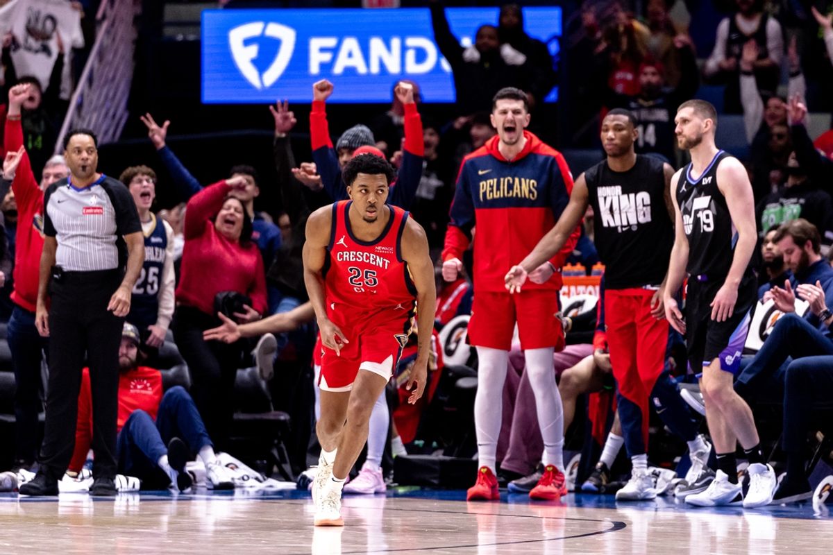 Jan 20, 2025; New Orleans, Louisiana, USA;  New Orleans Pelicans guard Trey Murphy III (25) makes a three point basket against the Utah Jazz during overtime at Smoothie King Center. Mandatory Credit: Stephen Lew-Imagn Images