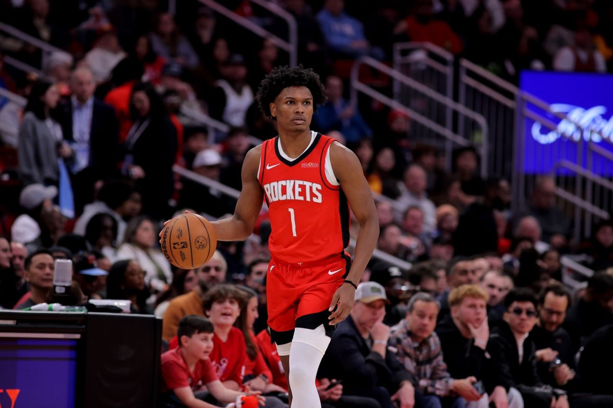 Jan 22, 2025; Houston, Texas, USA; Houston Rockets guard Amen Thompson (1) handles the ball against the Cleveland Cavaliers during the game at Toyota Center. Mandatory Credit: Erik Williams-Imagn Images