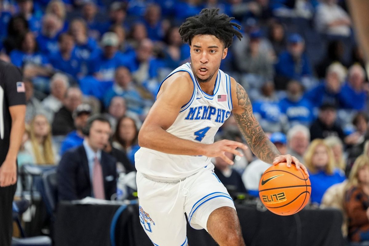 Memphis' PJ Haggerty (4) drives to the basket during the game between University of Memphis and University of Alabama at Birmingham at FedExForum on Sunday, January 26, 2025, in Memphis, Tenn.
