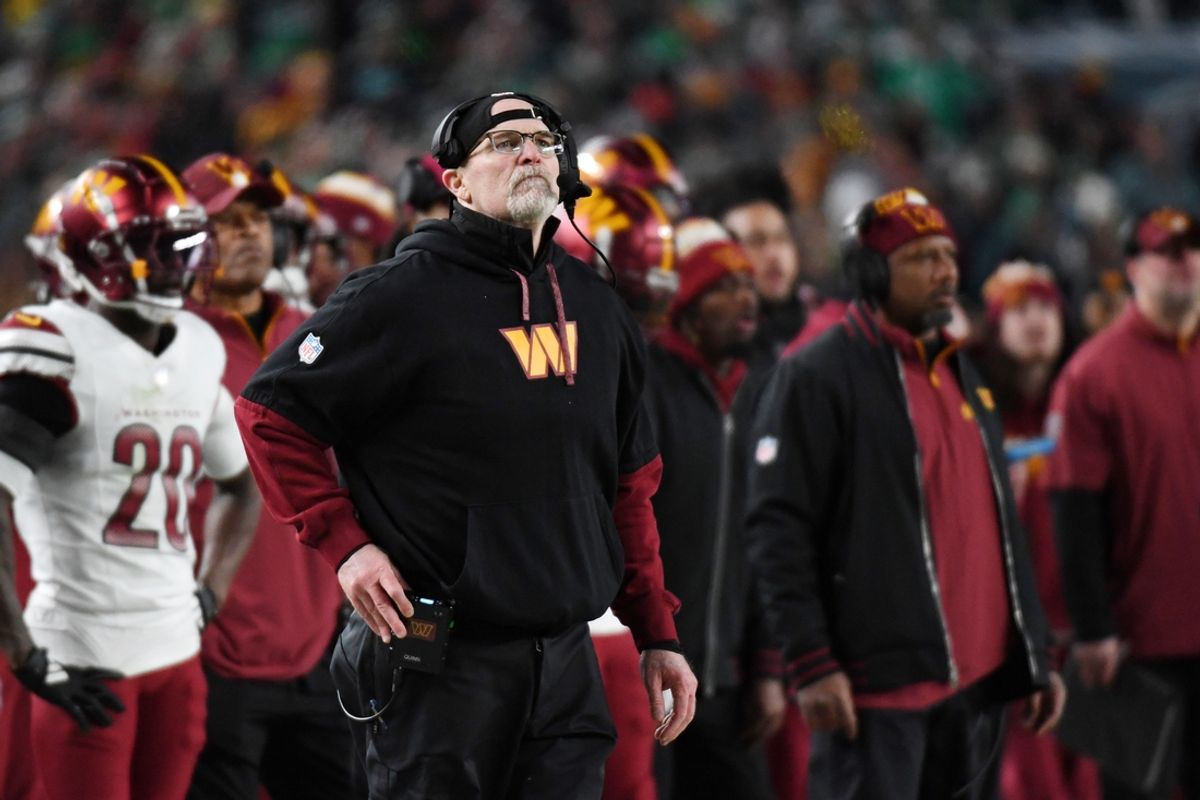 Jan 26, 2025; Philadelphia, PA, USA; Washington Commanders head coach Dan Quinn looks on Philadelphia Eaglesduring the second half in the NFC Championship game at Lincoln Financial Field. Mandatory Credit: Eric Hartline-Imagn Images