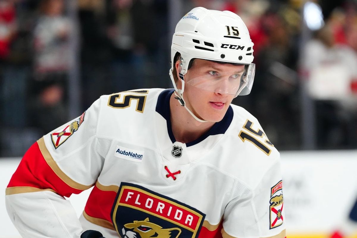 Jan 26, 2025; Las Vegas, Nevada, USA; Florida Panthers center Anton Lundell (15) warms up before a game against the Vegas Golden Knights at T-Mobile Arena. Mandatory Credit: Stephen R. Sylvanie-Imagn Images