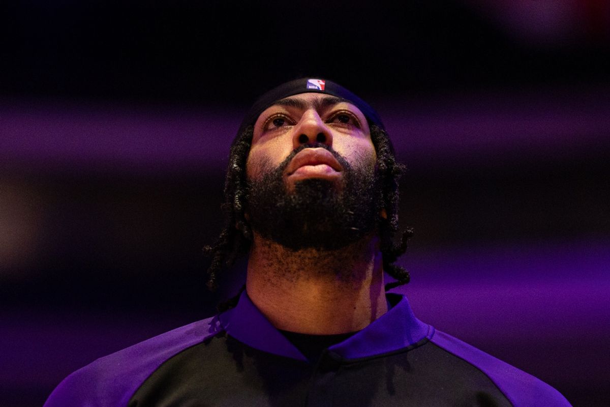 Jan 28, 2025; Philadelphia, Pennsylvania, USA; Los Angeles Lakers forward Anthony Davis stands for the anthem before action against the Philadelphia 76ers at Wells Fargo Center. Mandatory Credit: Bill Streicher-Imagn Images