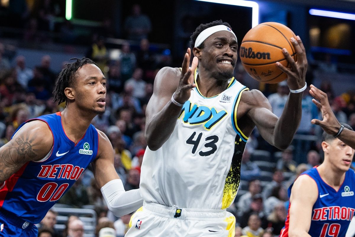 Jan 29, 2025; Indianapolis, Indiana, USA; Indiana Pacers forward Pascal Siakam (43) rebounds  the ball while Detroit Pistons forward Ronald Holland II (00) defends in the second half at Gainbridge Fieldhouse. Mandatory Credit: Trevor Ruszkowski-Imagn Images