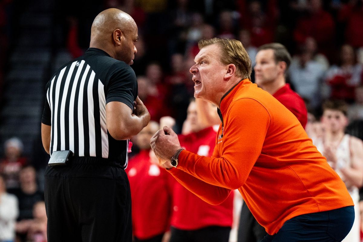 Jan 30, 2025; Lincoln, Nebraska, USA; Illinois Fighting Illini head coach Brad Underwood reacts after a call during overtime against the Nebraska Cornhuskers at Pinnacle Bank Arena. Mandatory Credit: Dylan Widger-Imagn Images