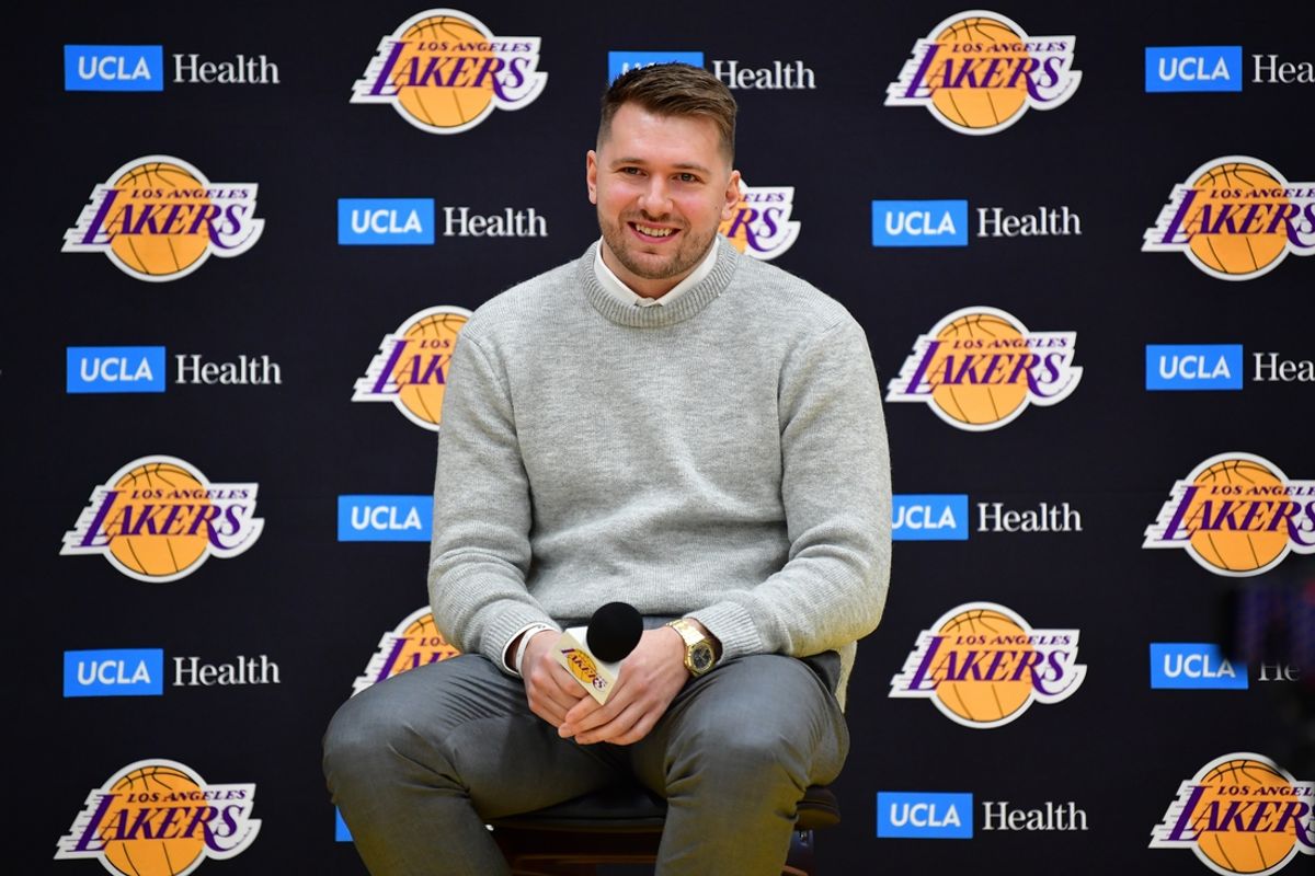 Feb 4, 2025; El Segundo, CA, USA; Los Angeles Lakers guard Luka Doncic is introduced at UCLA Health Training Center. Mandatory Credit: Gary A. Vasquez-Imagn Images