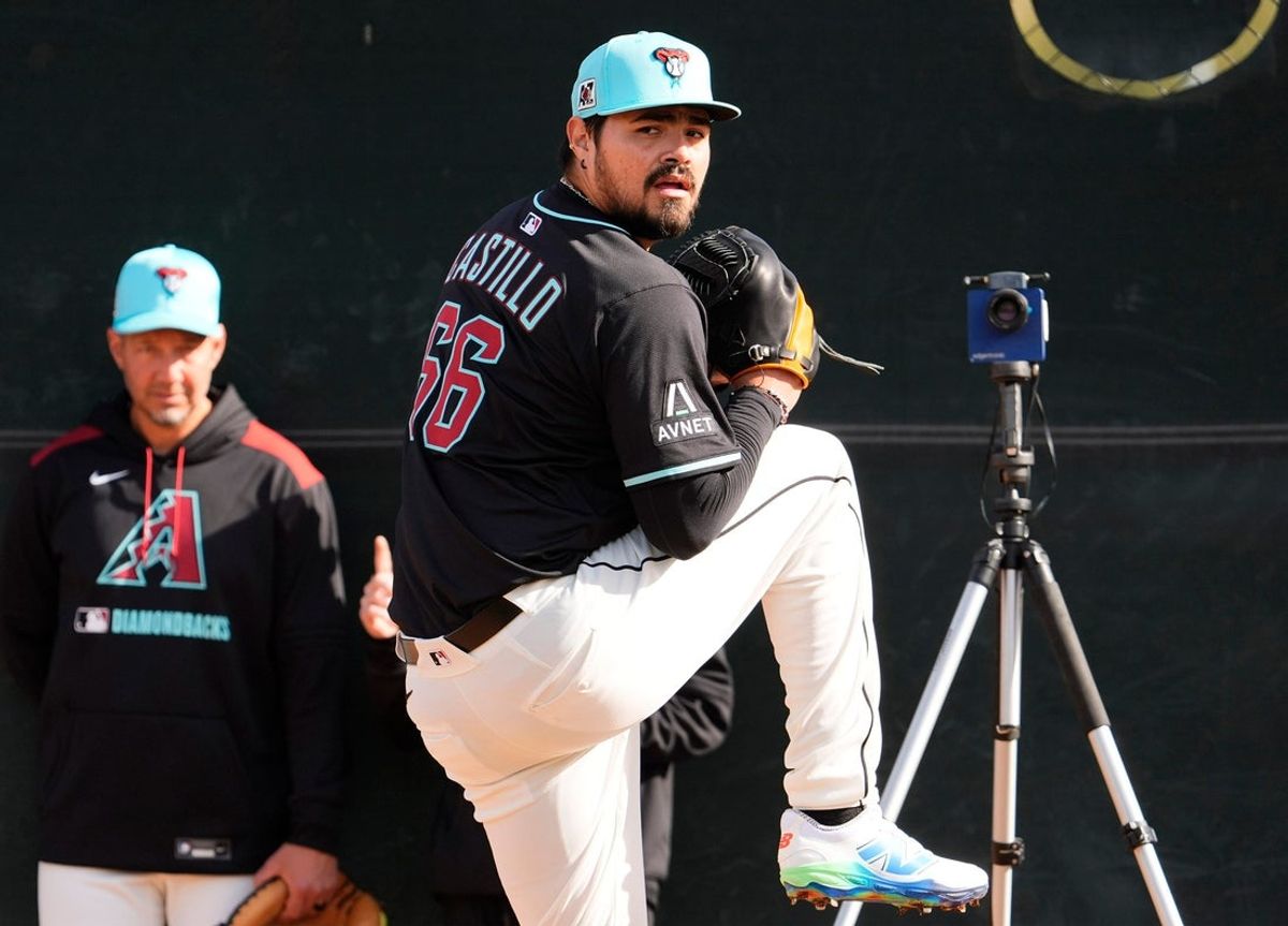 Arizona Diamondbacks pitcher Jose Castillo throws in the bullpen during spring training practice at Salt River Fields at Talking Stick in Phoenix on Feb. 13, 2025.