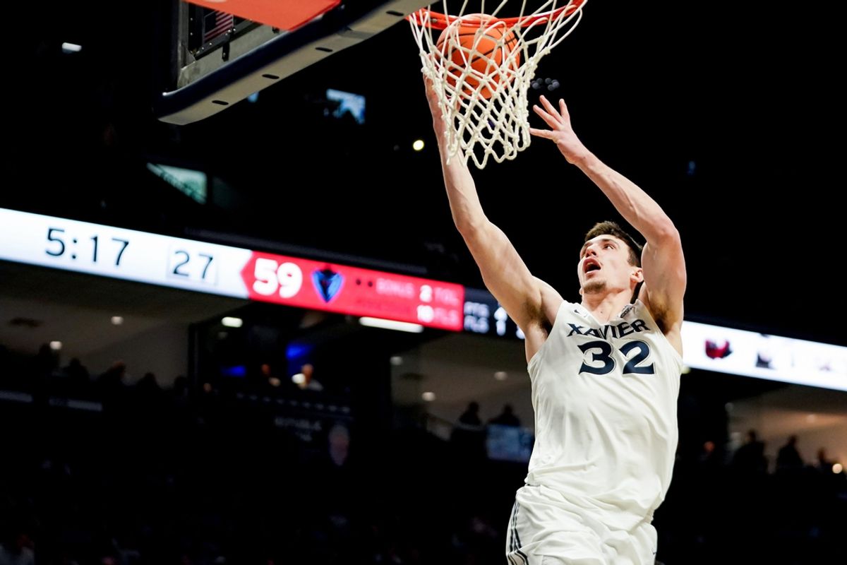 Xavier Musketeers forward Zach Freemantle (32) hits a layup in the second half of a NCAA men’s basketball game between the Xavier Musketeers and DePaul Blue Demons, Saturday, Feb. 15, 2025, at Cintas Center in Cincinnati. Musketeers won 85-68.