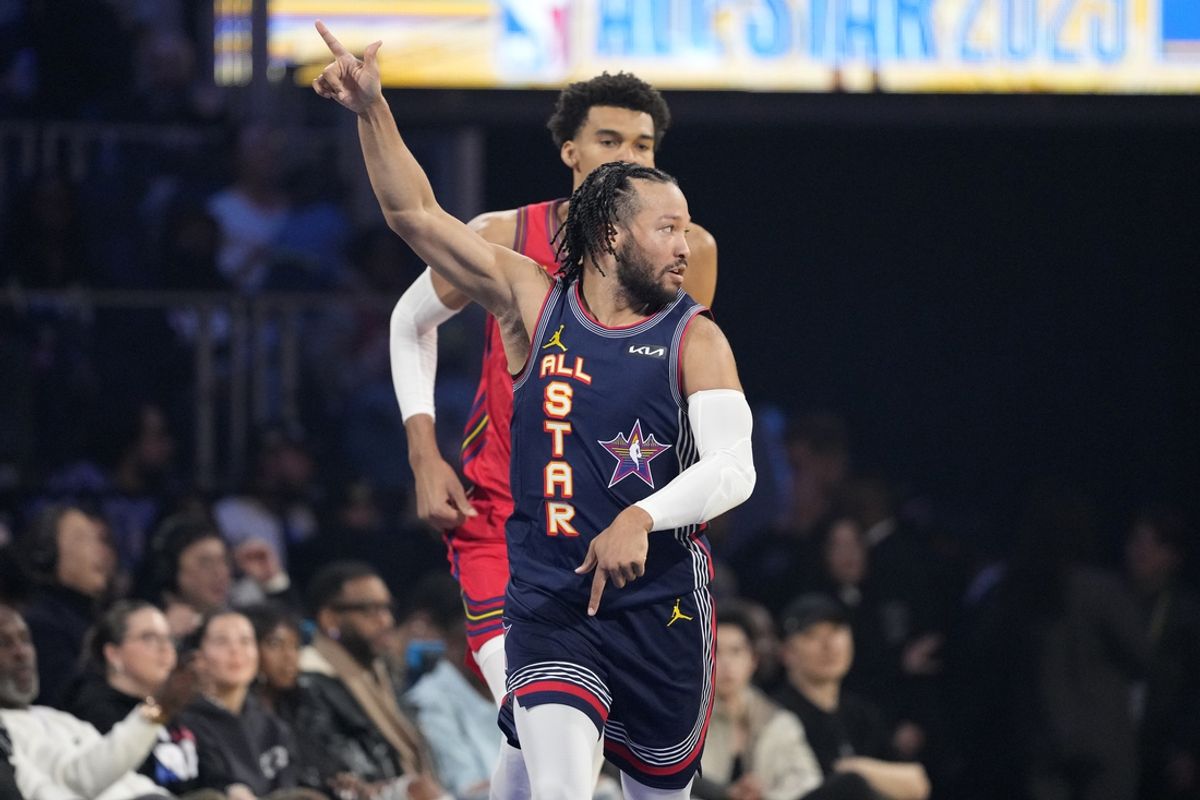 Feb 16, 2025; San Francisco, CA, USA; Kenny’s Young Stars guard Jalen Brunson (11) of the New York Knicks reacts in the game against Chuck’s Global Stars during the 2025 NBA All Star Game at Chase Center. Mandatory Credit: Kyle Terada-Imagn Images