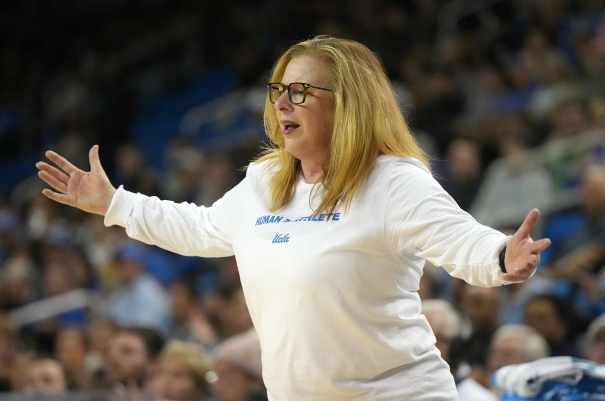 Feb 16, 2025; Los Angeles, California, USA; UCLA Bruins head coach Cori Close reacts against the Michigan State Spartans in the first half at Pauley Pavilion presented by Wescom. Mandatory Credit: Kirby Lee-Imagn Images