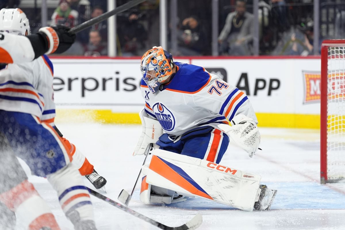 Feb 22, 2025; Philadelphia, Pennsylvania, USA; Edmonton Oilers goalie Stuart Skinner (74) makes a save against the Philadelphia Flyers in the third period at Wells Fargo Center. Mandatory Credit: Kyle Ross-Imagn Images