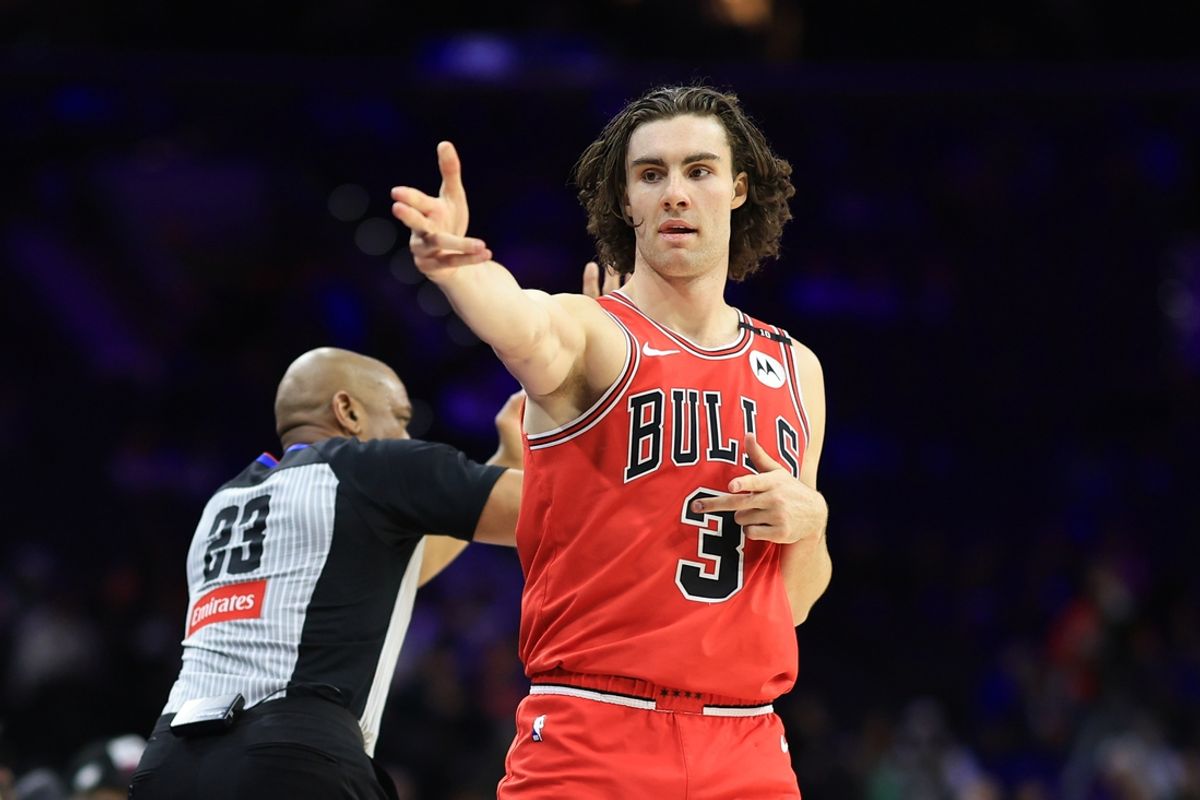 Feb 24, 2025; Philadelphia, Pennsylvania, USA; Chicago Bulls guard Josh Giddey (3) reacts after his 3-pointer against the Philadelphia 76ers during the fourth quarter at Wells Fargo Center. Mandatory Credit: Bill Streicher-Imagn Images