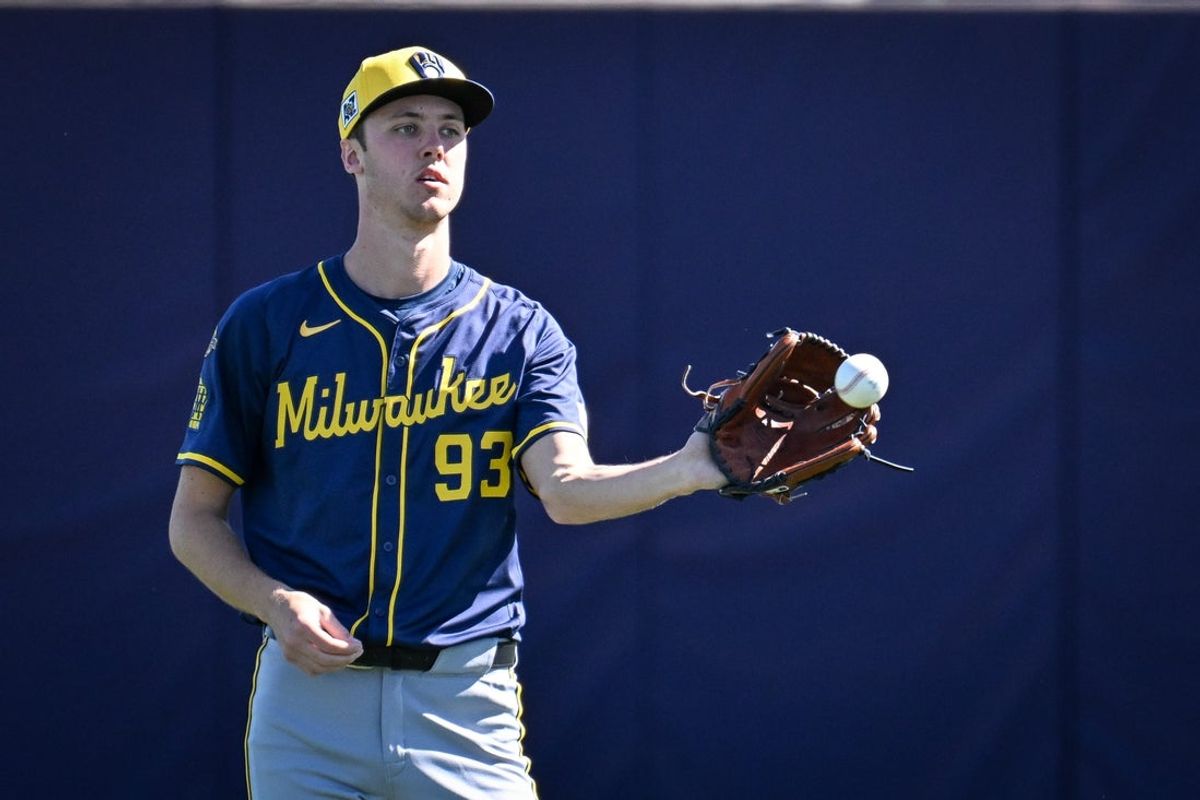 Brewers top pitching prospect Jacob Misiorowski, shown in spring training, reportedly will be called up by the Milwaukee Brewers.