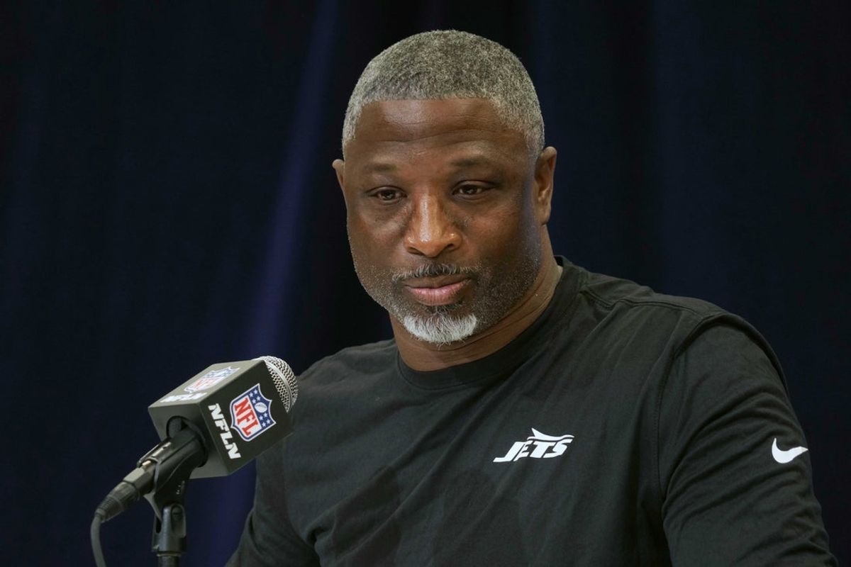 Feb 25, 2025; Indianapolis, IN, USA; New York Jets coach Aaron Glenn speaks during the NFL Scouting Combine at the Indiana Convention Center. Mandatory Credit: Kirby Lee-Imagn Images