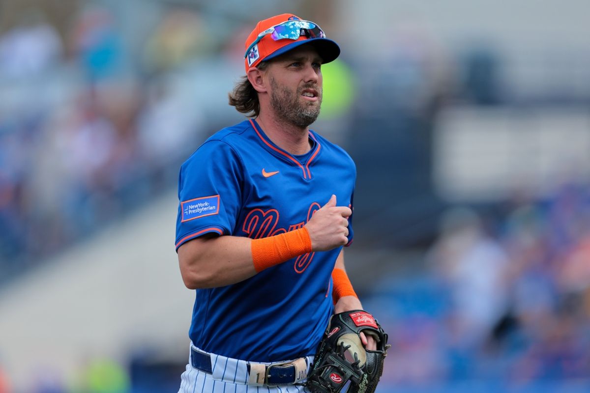Feb 27, 2025; Port St. Lucie, Florida, USA; New York Mets second baseman Jeff McNeil (1) returns to the dugout against the Houston Astros during the first inning at Clover Park. Mandatory Credit: Sam Navarro-Imagn Images
