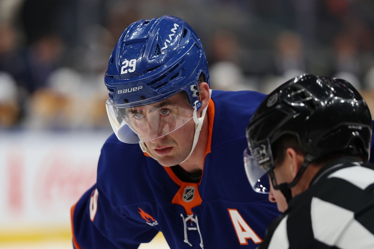 Mar 1, 2025; Elmont, New York, USA; New York Islanders center Brock Nelson (29) prepares for a face-off against the Nashville Predators during the second period at UBS Arena. Mandatory Credit: Thomas Salus-Imagn Images