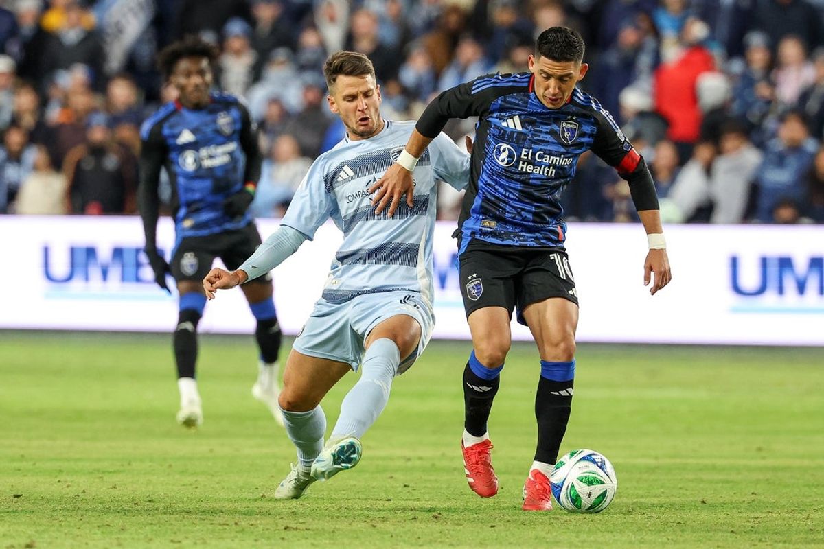 Mar 1, 2025; Kansas City, Kansas, USA;  San Jose Earthquakes forward Cristian Espinoza (10) and Sporting Kansas City midfielder Nemanja Radoja (6) battle for the ball during the second half at Children's Mercy Park. Mandatory Credit: Ivan David Smith-Imagn Images