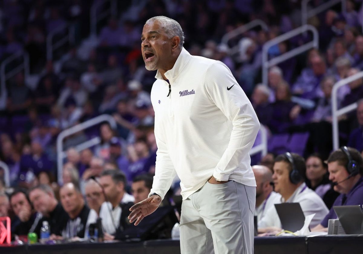 Mar 2, 2025; Manhattan, Kansas, USA; Kansas State Wildcats head coach Jerome Tang yells to his team during the second half against the Colorado Buffaloes at Bramlage Coliseum. Mandatory Credit: Scott Sewell-Imagn Images