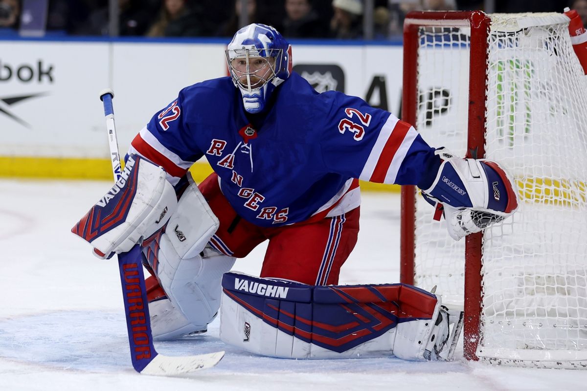 Mar 2, 2025; New York, New York, USA; New York Rangers goaltender Jonathan Quick (32) tends net against the Nashville Predators during the third period at Madison Square Garden. Mandatory Credit: Brad Penner-Imagn Images