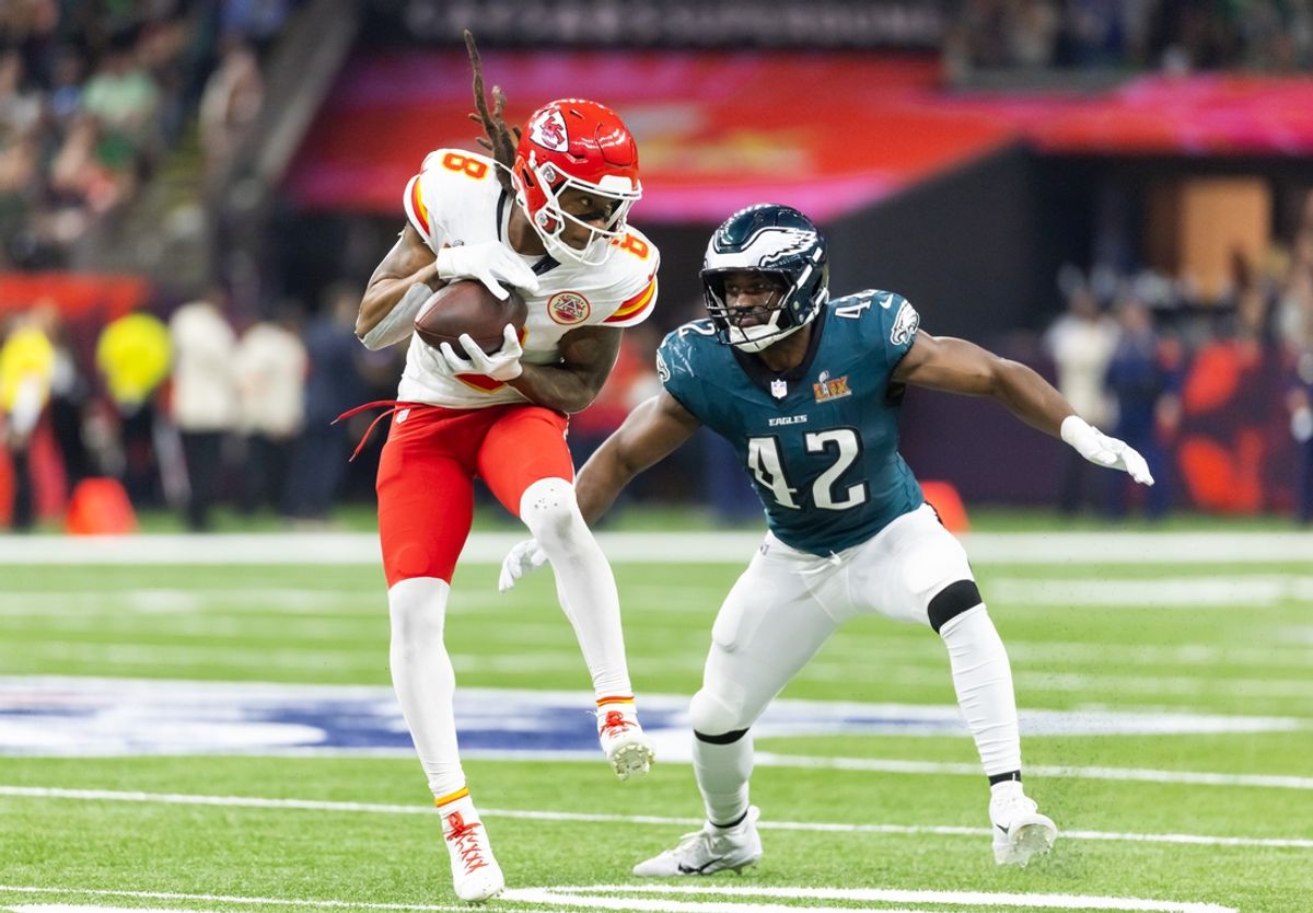 Feb 9, 2025; New Orleans, LA, USA;  Kansas City Chiefs wide receiver DeAndre Hopkins (8) against Philadelphia Eagles linebacker Oren Burks (42) in Super Bowl LIX at Ceasars Superdome. Mandatory Credit: Mark J. Rebilas-Imagn Images