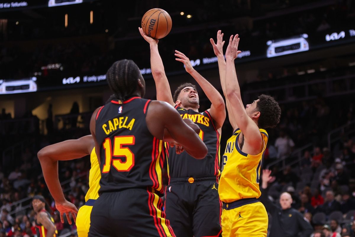 Mar 6, 2025; Atlanta, Georgia, USA; Atlanta Hawks forward Georges Niang (20) shoots against the Indiana Pacers in the second quarter at State Farm Arena. Mandatory Credit: Brett Davis-Imagn Images