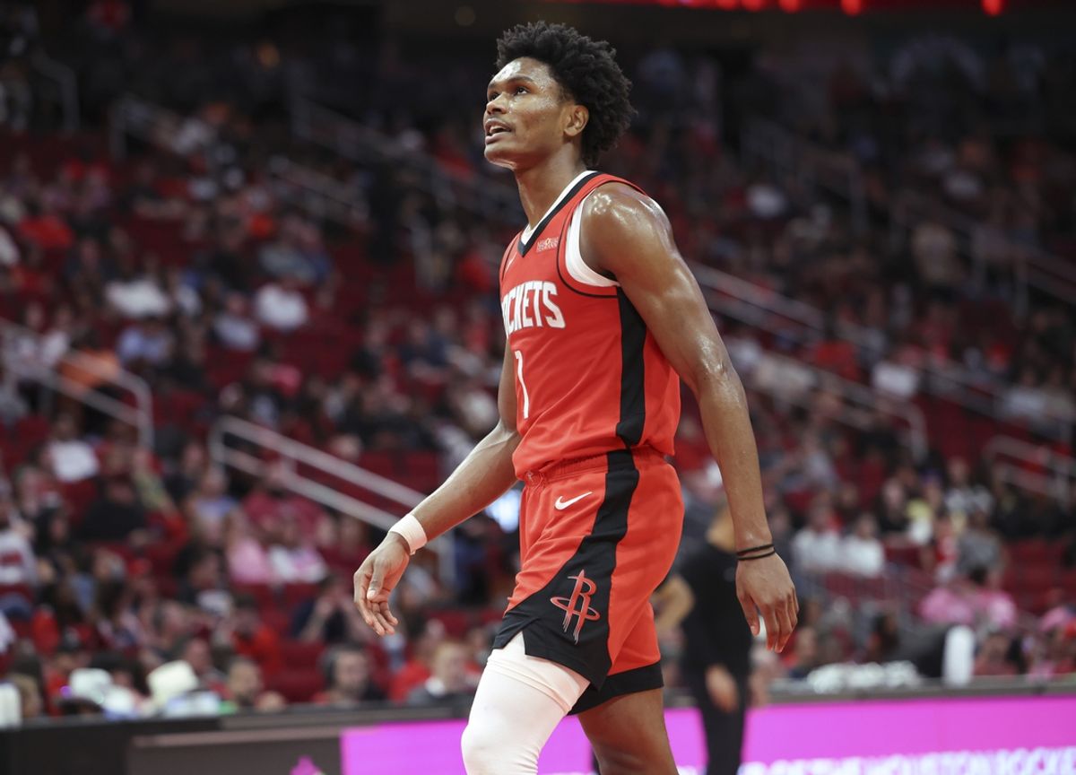Mar 8, 2025; Houston, Texas, USA;  Houston Rockets forward Amen Thompson (1) walks off the court after suffering an apparent injury during the fourth quarter against the New Orleans Pelicans at Toyota Center. Mandatory Credit: Troy Taormina-Imagn Images
