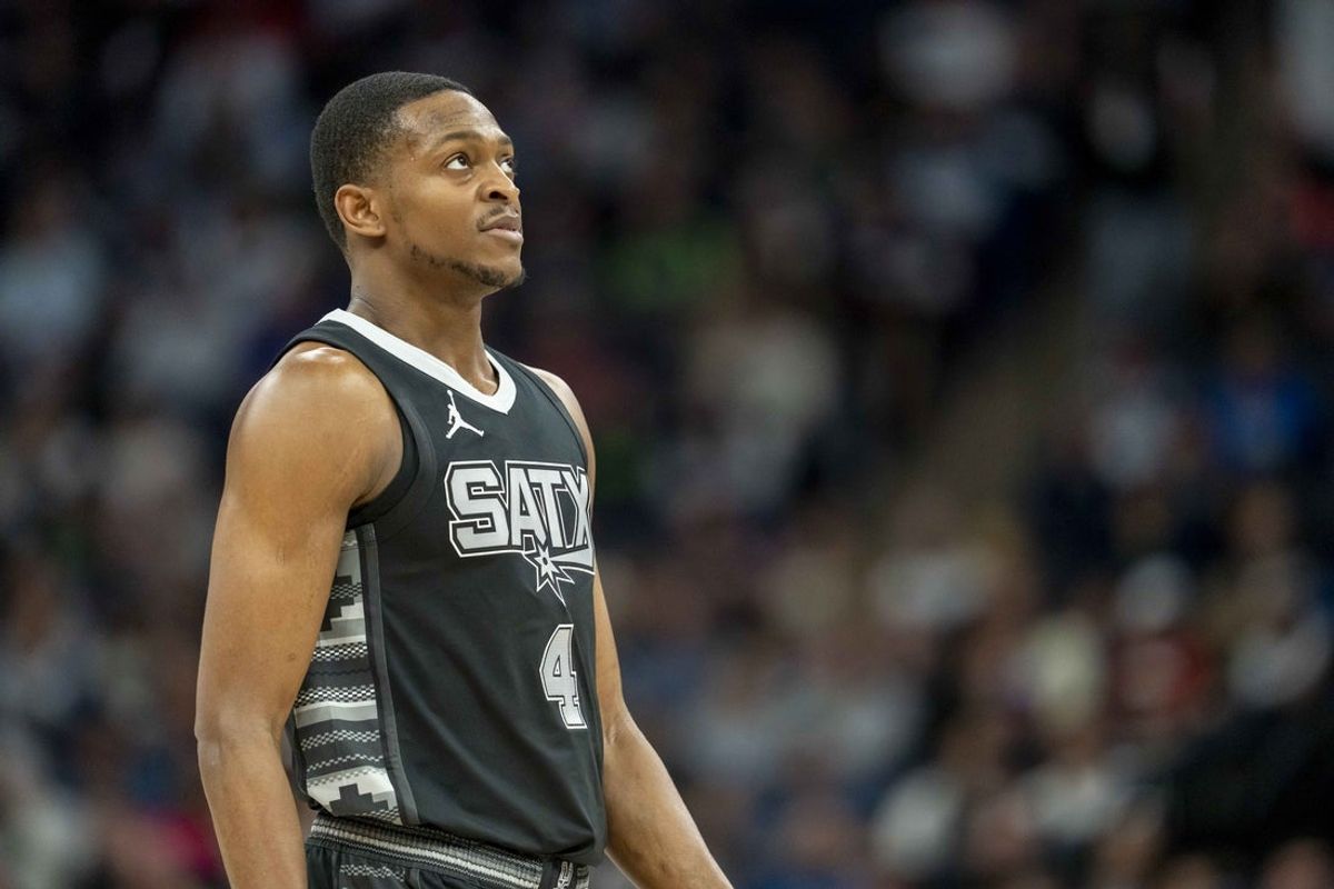 Mar 9, 2025; Minneapolis, Minnesota, USA; San Antonio Spurs guard De'Aaron Fox (4) looks on against the Minnesota Timberwolves in the second half at Target Center. Mandatory Credit: Jesse Johnson-Imagn Images
