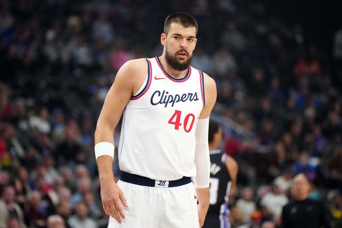 Mar 9, 2025; Inglewood, California, USA; LA Clippers center Ivica Zubac (40) reacts against the Sacramento Kings in the first half at Intuit Dome. Mandatory Credit: Kirby Lee-Imagn Images