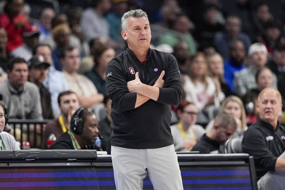 Mar 13, 2025; Charlotte, NC, USA; Stanford Cardinal head coach Kyle Smith during the first half against the Louisville Cardinals at Spectrum Center. Mandatory Credit: Jim Dedmon-Imagn Images
