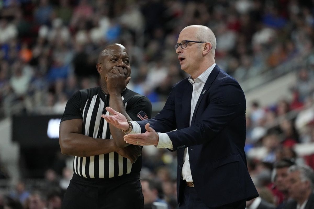 Mar 21, 2025; Raleigh, NC, USA;  Connecticut Huskies head coach Dan Hurley reacts during the first half against the Oklahoma Sooners at Lenovo Center. Mandatory Credit: Bob Donnan-Imagn Images